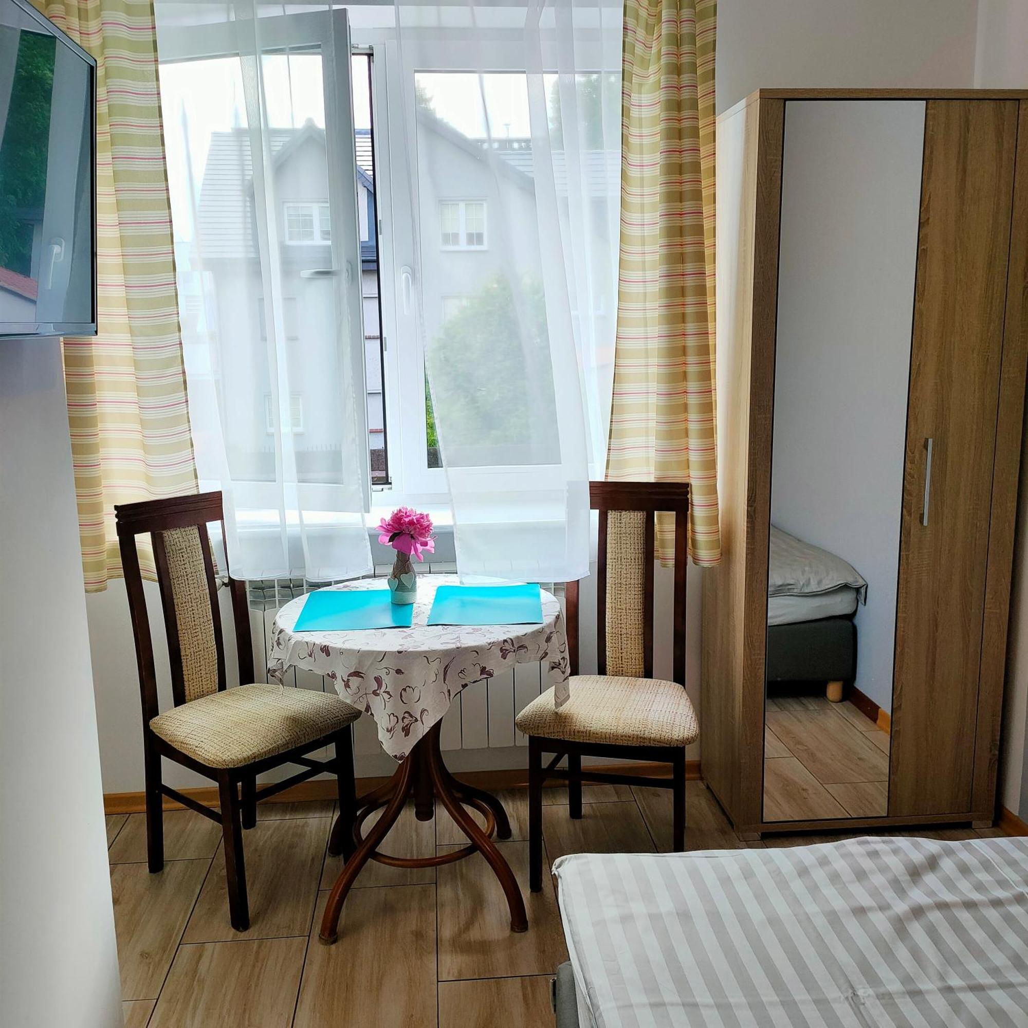 Pokoje Klonowa Kołobrzeg Buitenkant foto